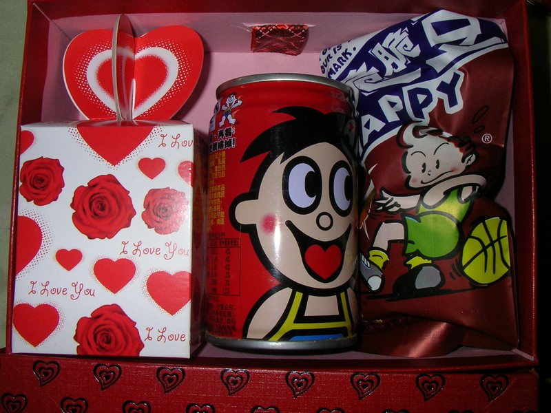 武汉市江夏纸坊网上超市结婚喜糖礼包婚庆礼盒抽屉喜糖盒套餐