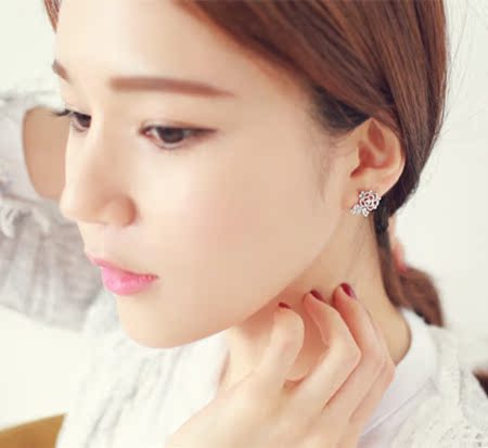 韩国新款耳饰 时尚幽雅镂空玫瑰花瓣镀真金锆石耳环耳钉 满包邮