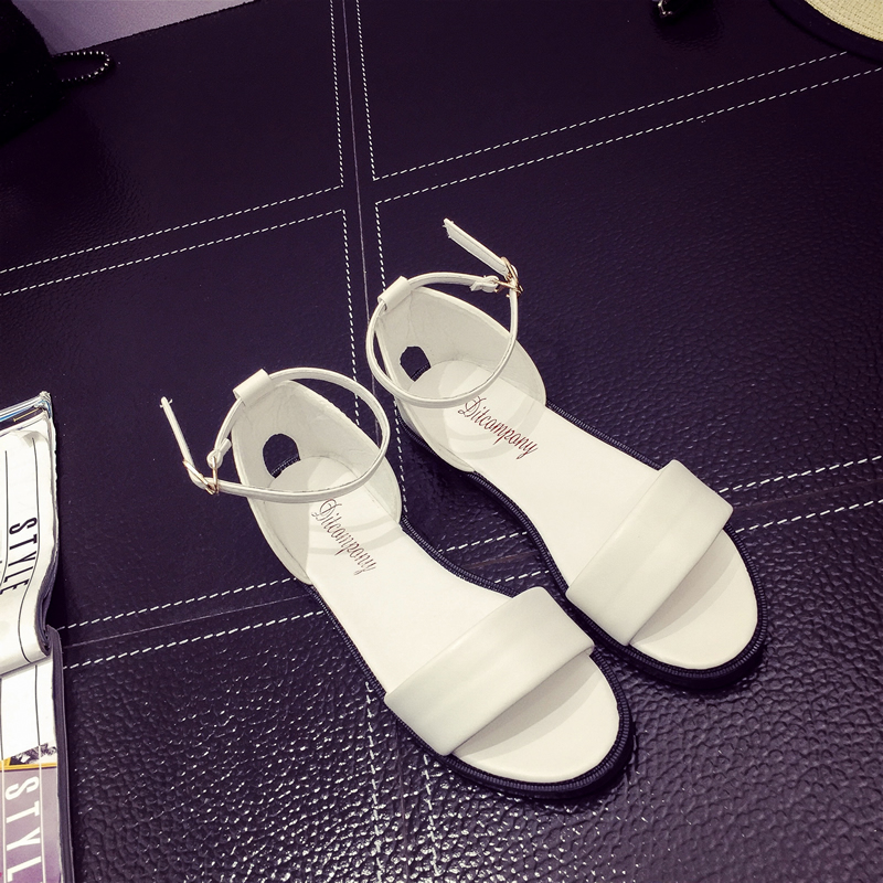 2016夏季韩版新款鱼嘴鞋珍珠凉鞋平底水钻串珠女鞋平跟百搭罗马鞋