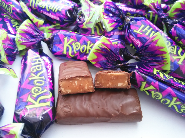 包邮进口俄罗斯紫皮糖 原包装500克巧克力糖果KPOKAHT喜糖果零食